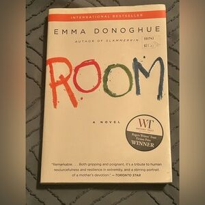 Room by Emma Donoghue Novel